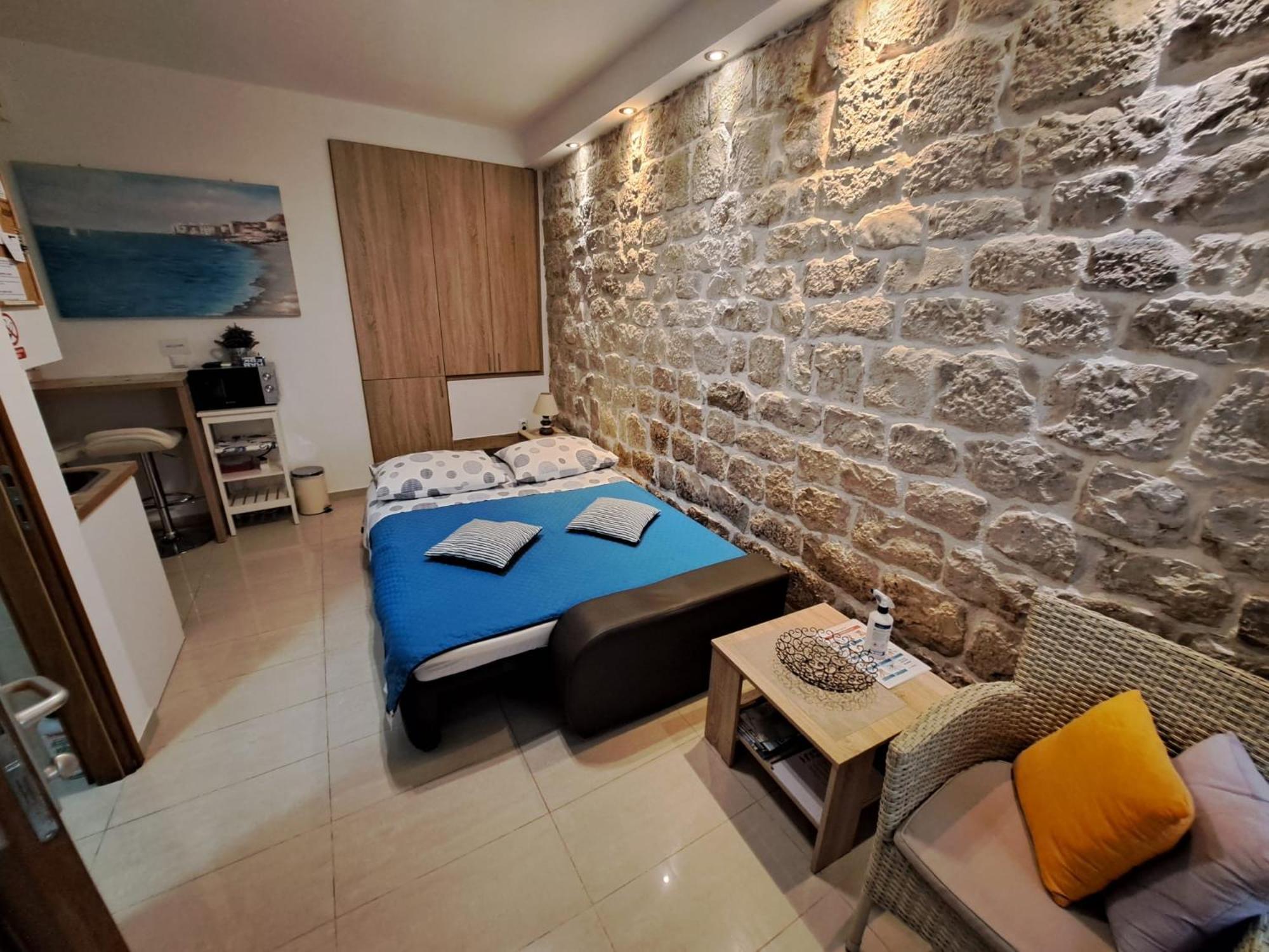 Studio Apartment Legcevic Kaštela Eksteriør bilde