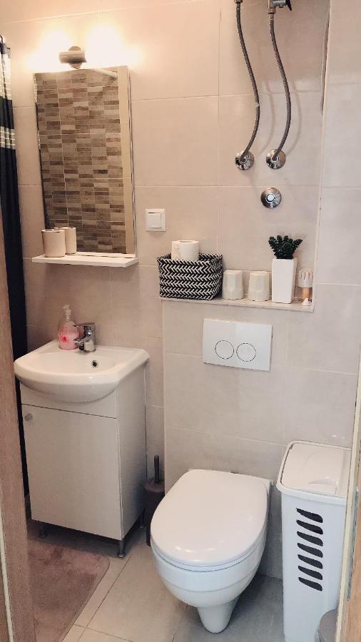 Studio Apartment Legcevic Kaštela Eksteriør bilde