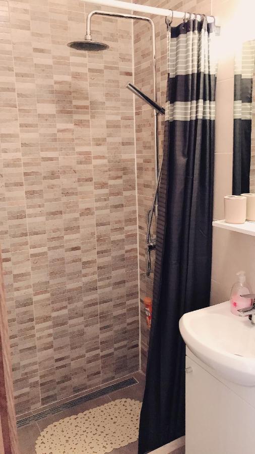 Studio Apartment Legcevic Kaštela Eksteriør bilde